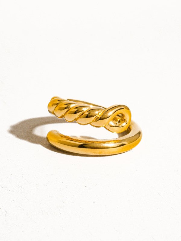 Croissant Chunky Ring