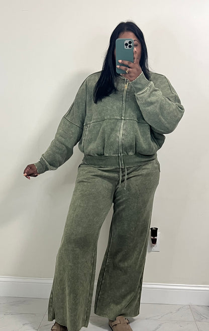 Mari Zip Up ( Olive )