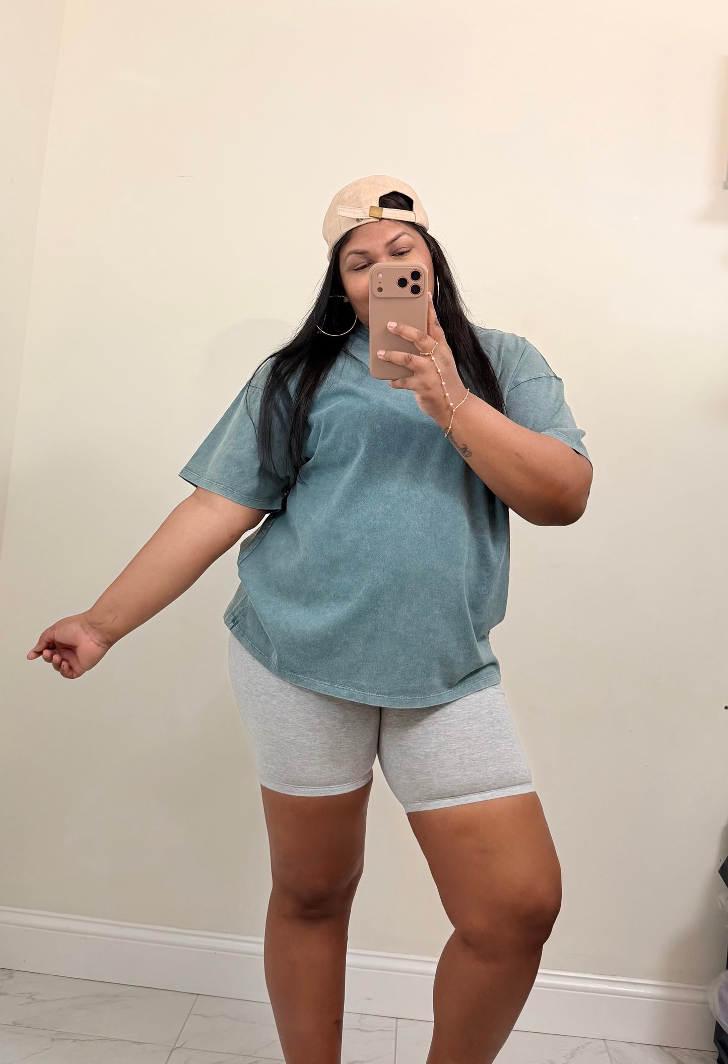 Girlfriend Tee