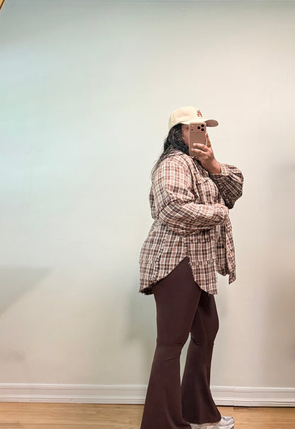 Autumn In NYC Flannel (Brown)