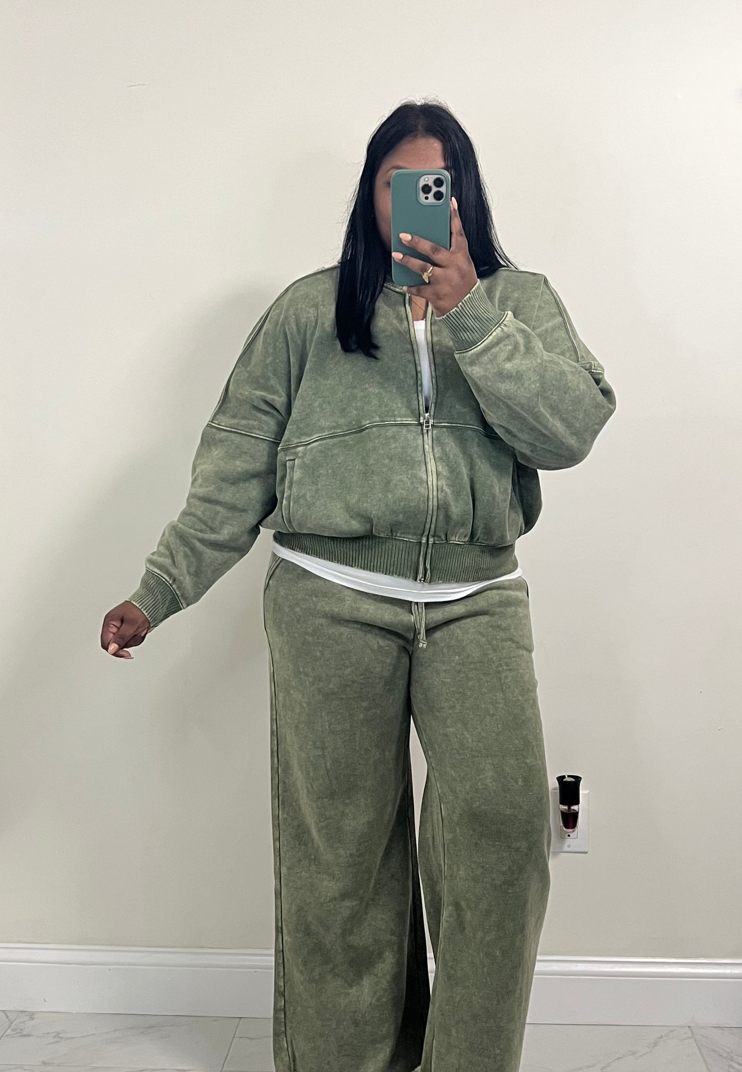 Mari Zip Up ( Olive )