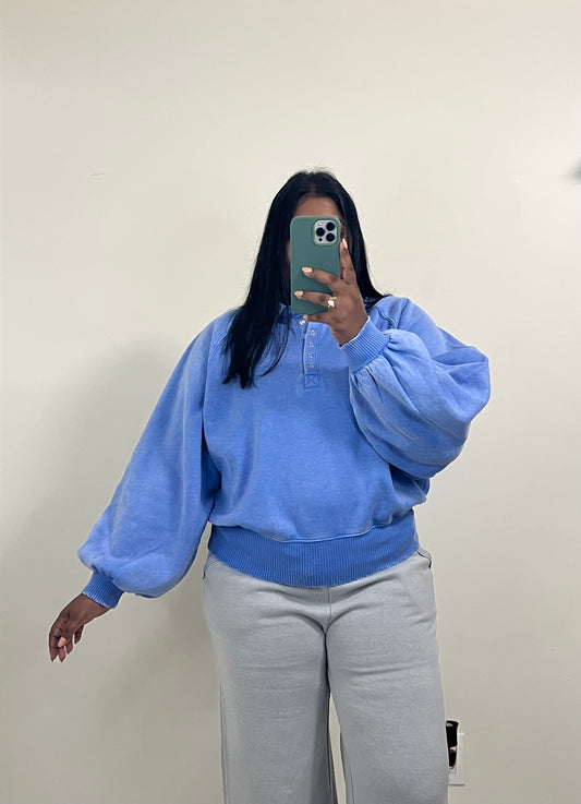 Skyline Pullover