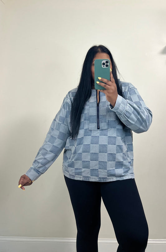 Checkmate Pullover