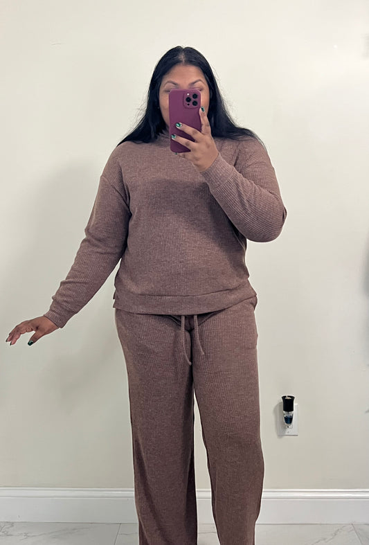 Star Ribbed Pullover ⭐️