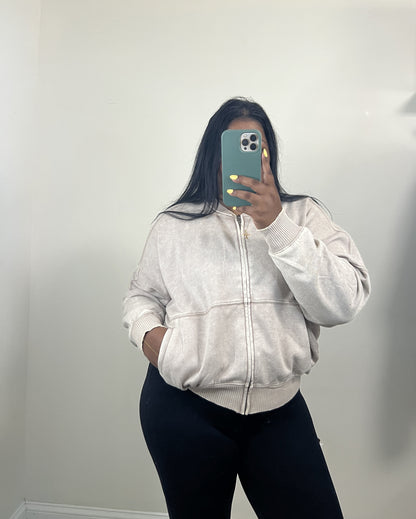 Mari Zip Up